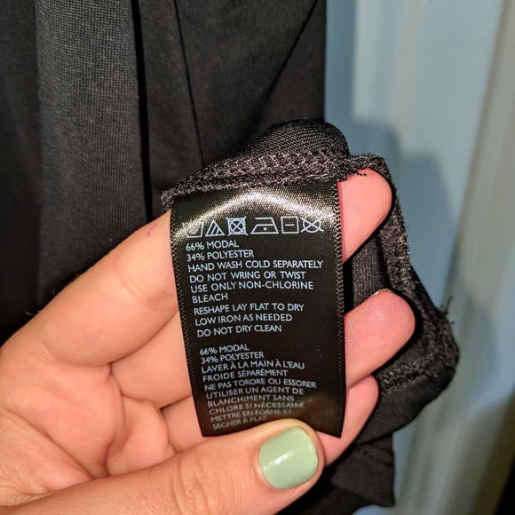 Strappy Chain Top - Picture 3 of 5